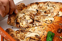 Trainline célèbre l'ouverture à la concurrence avec une pizza 'Paris-Marseille'