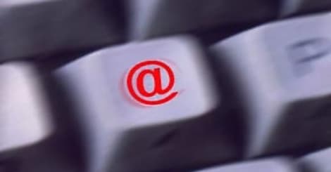 Topachat.com et Clust.com tombent dans l'escarcelle de Rueducommerce